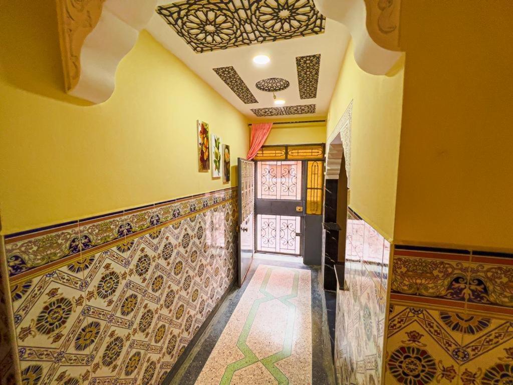 Dar Haut De Gamme Et A Un Prix Imaginaire Hostcom For Families Only Uchda  Exterior foto